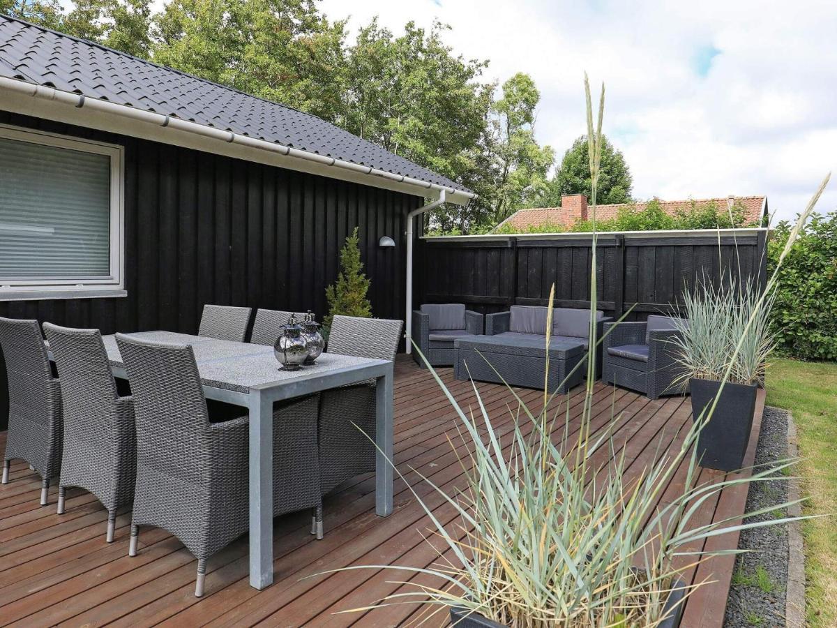 6 Person Holiday Home In Hemmet Exterior foto